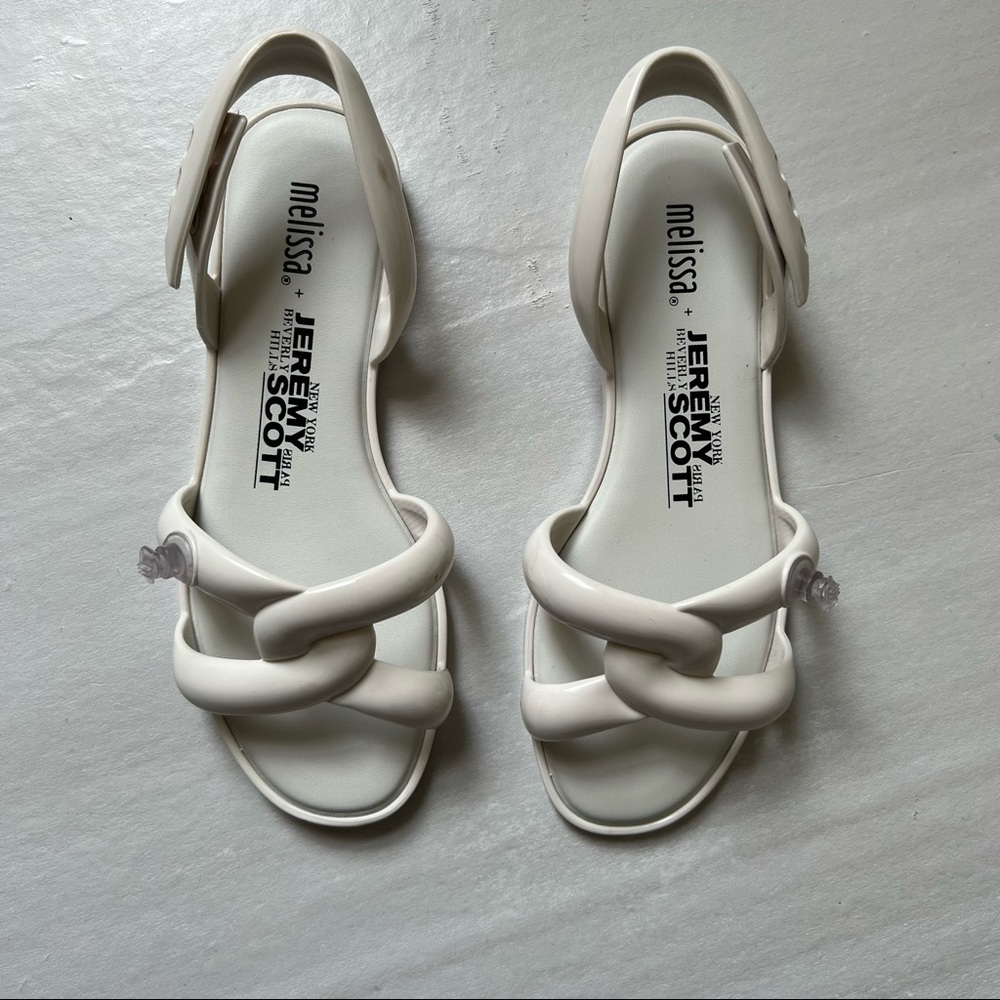 Jeremy Scott X Melissa sling back sandal